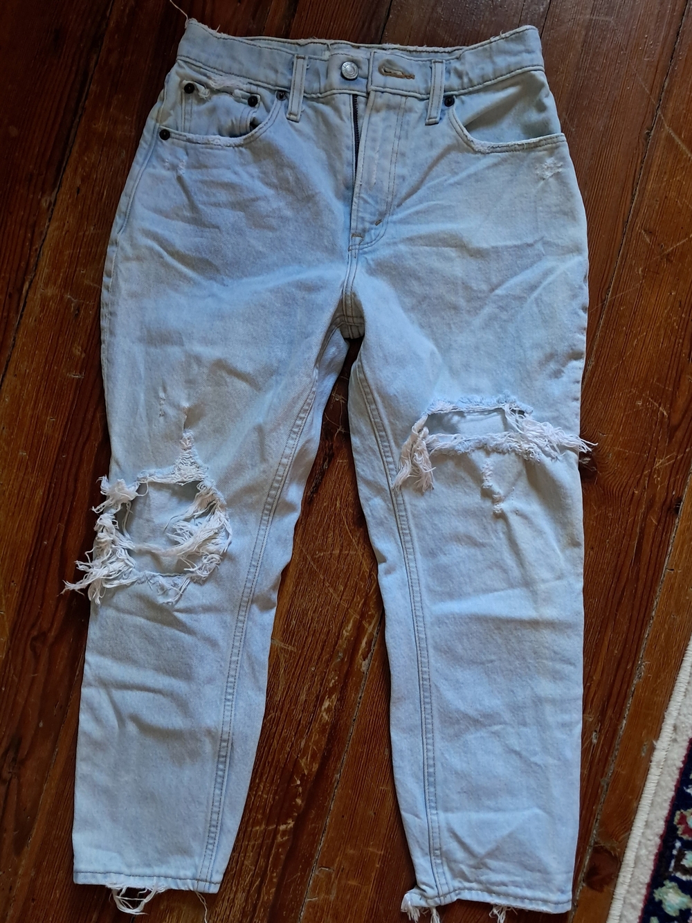 Abercrombie & Fitch Light Wash Ripped Slim Straight Jeans